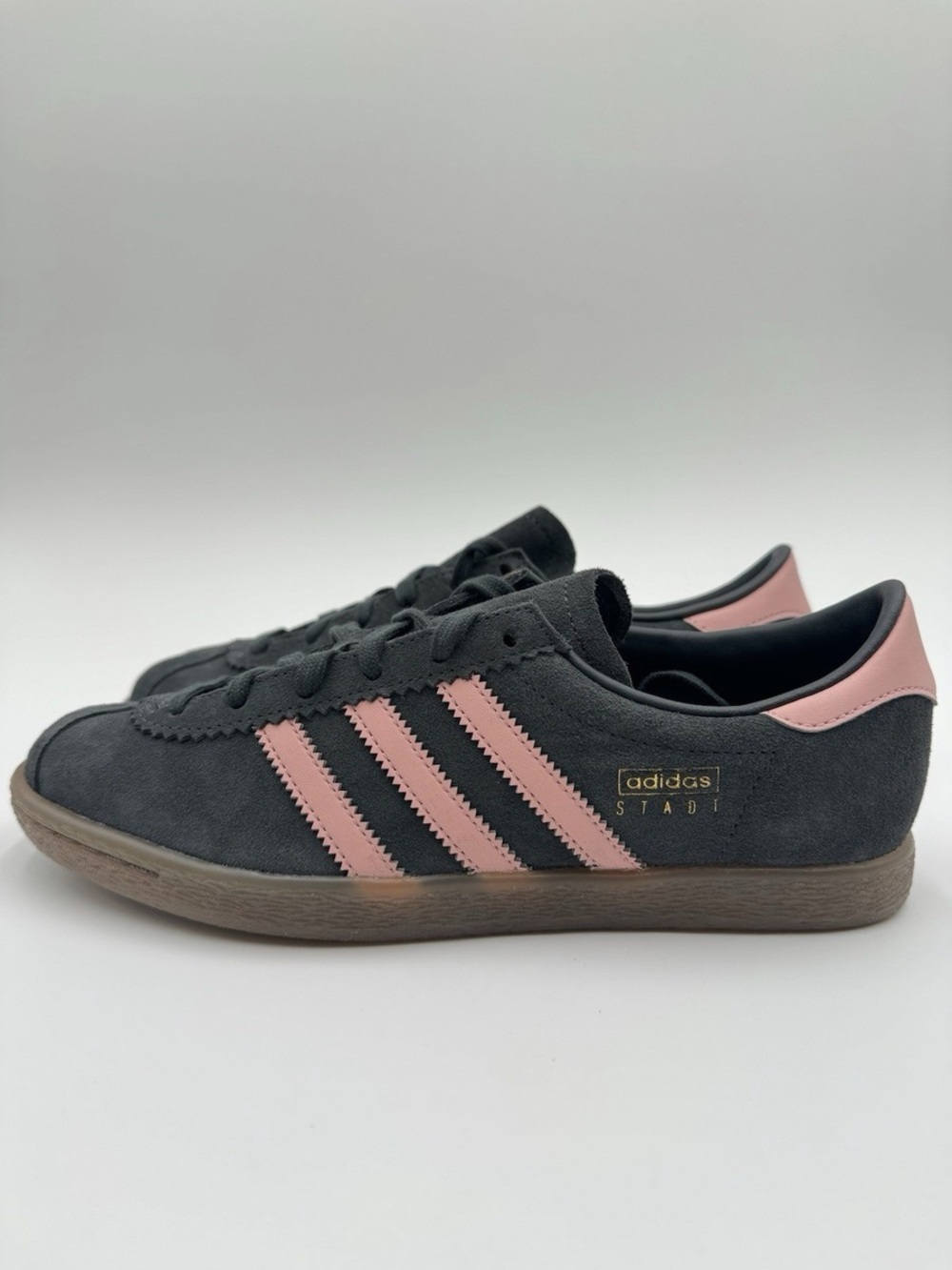 Stadt Carbon Gum Pink